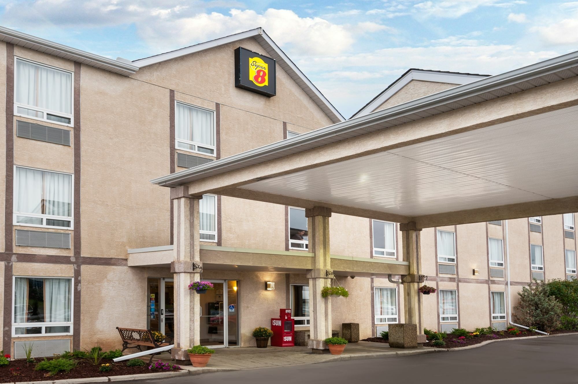 Homestay Express Airdrie Ngoại thất bức ảnh